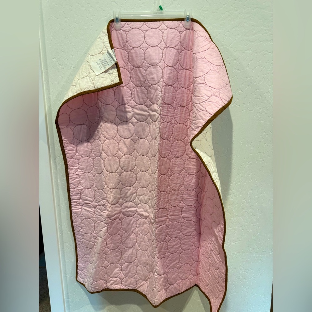 Ticklicious crib comforter